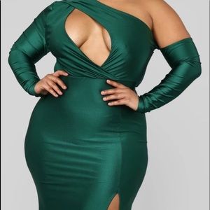 Beautiful Hunter Green formal Dress